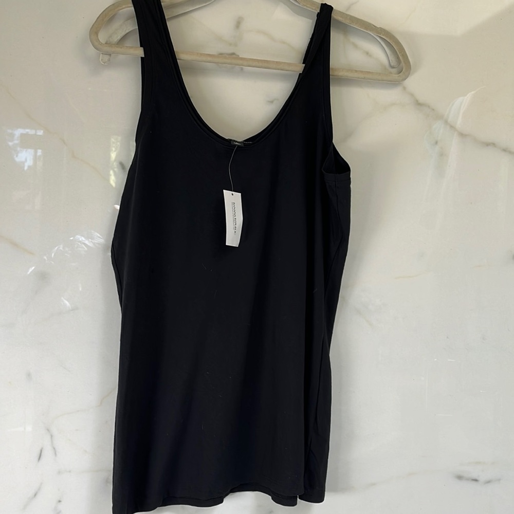 Banana Republic classic black tank New